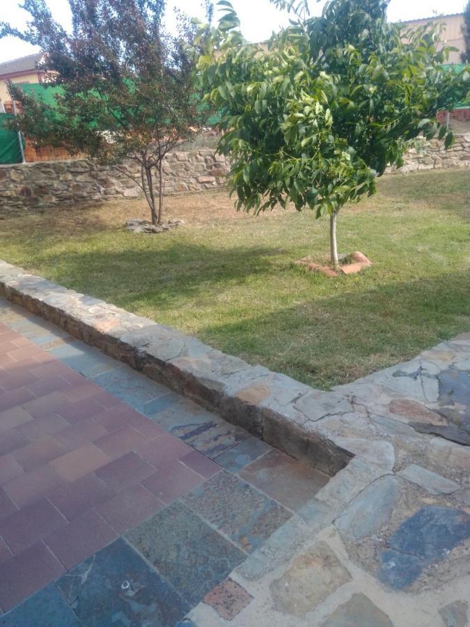 Casa Rural El Arroyo Miguelanez Esterno foto